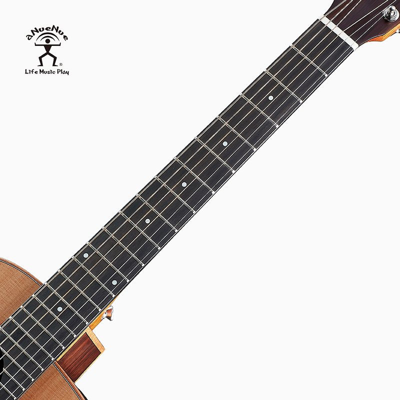 aNueNue Original M60