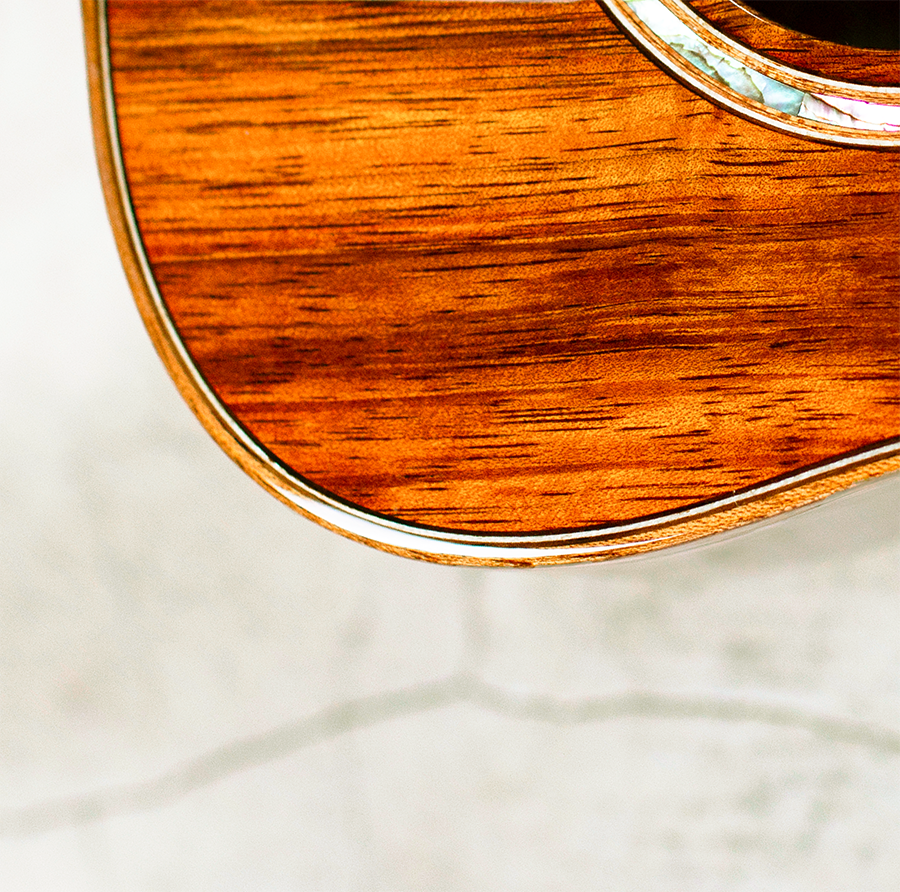 aNueNue AKK Hawaiian Koa Series AKK3 | Tenor Ukulele